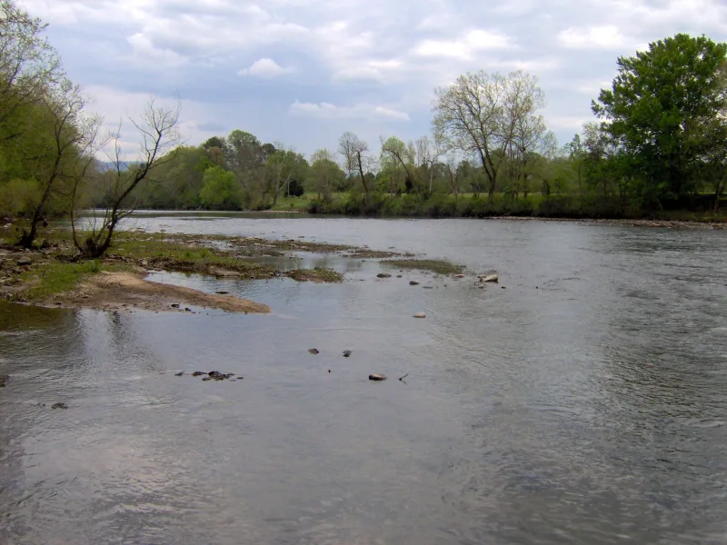The Nolichucky River near Davy Crockett Birthplace State Park — the river corridor Palisade serves in and around Telford.