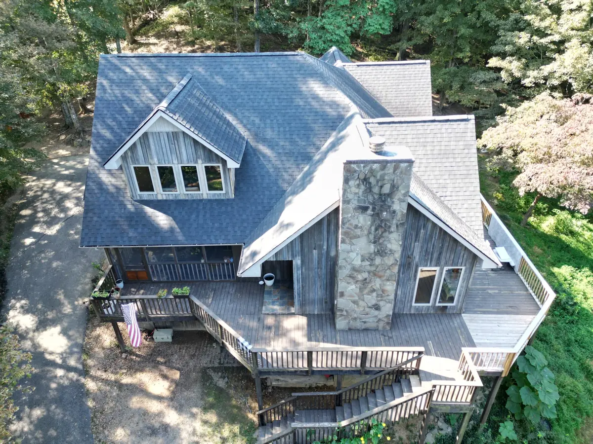 Emergency roof repair in the Tri-Cities — Palisade Roofing blog post.