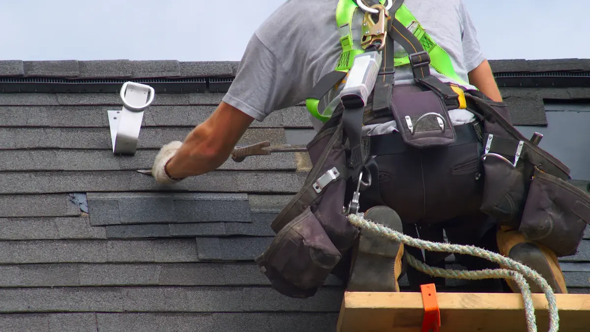Most common roof repairs in the Tri-Cities — Palisade Roofing blog post.