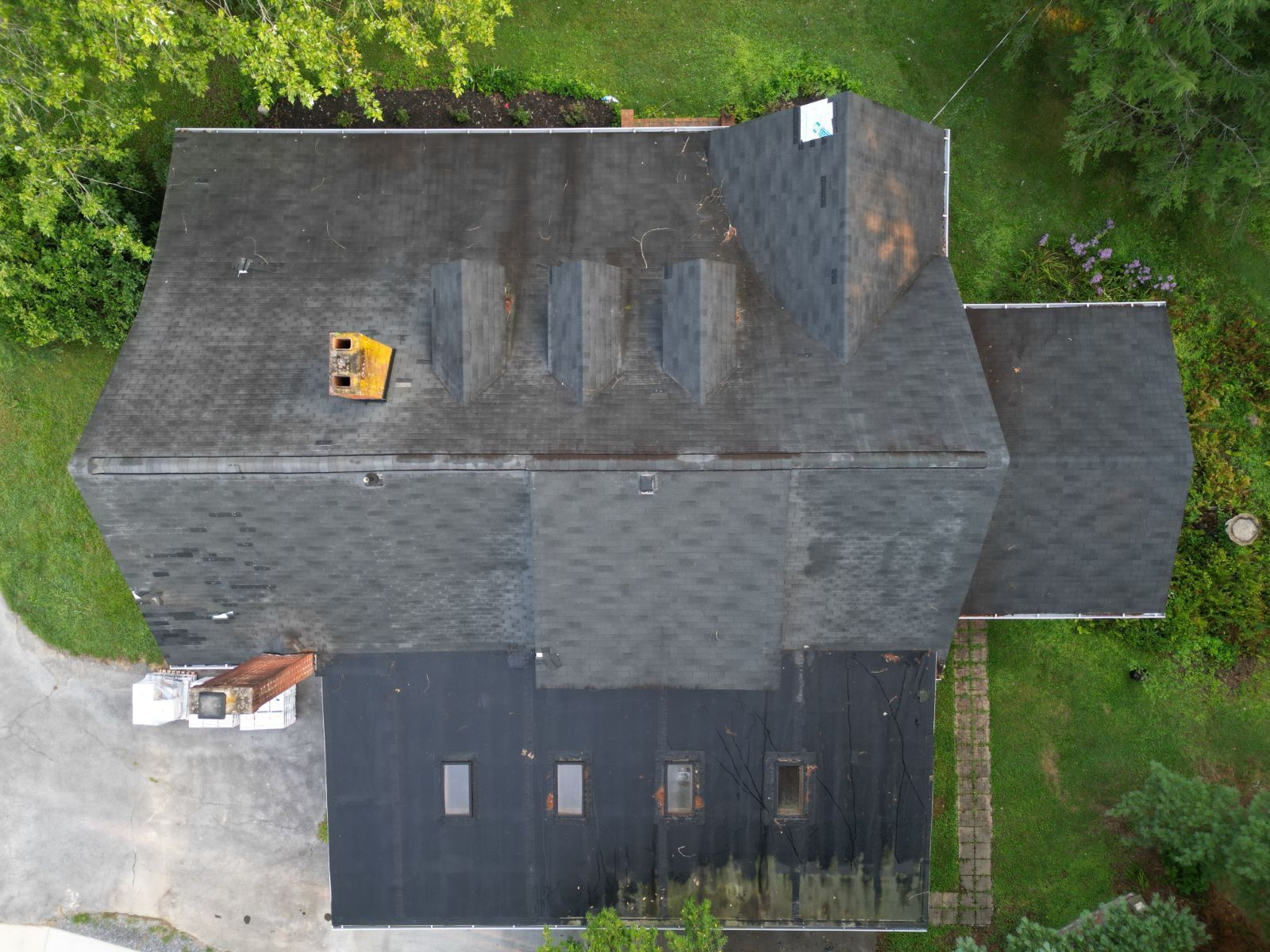 Before: Roof replacement in Bristol TN