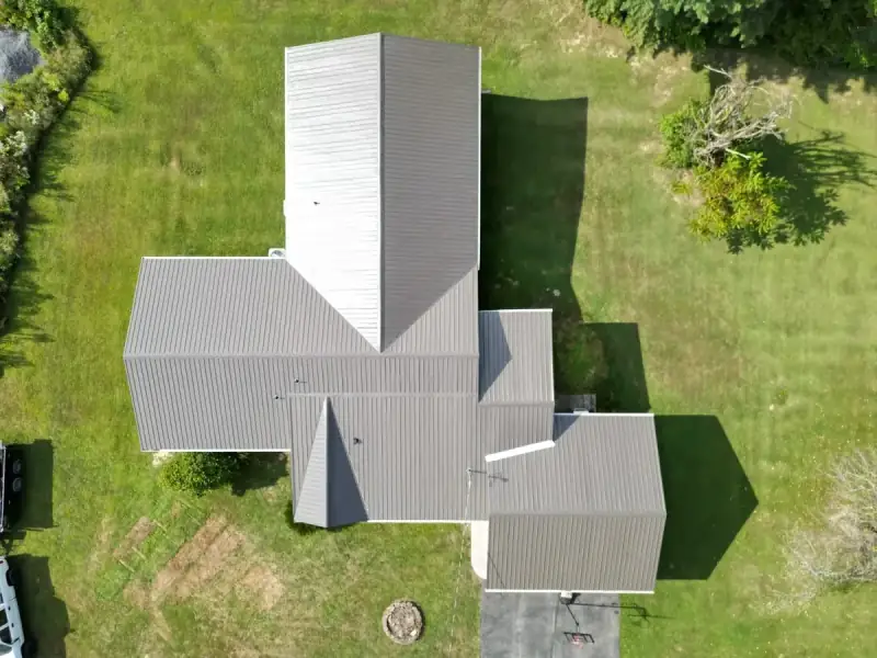 Residential roof installation in the Tri-Cities, Tennessee by Palisade Roofing.